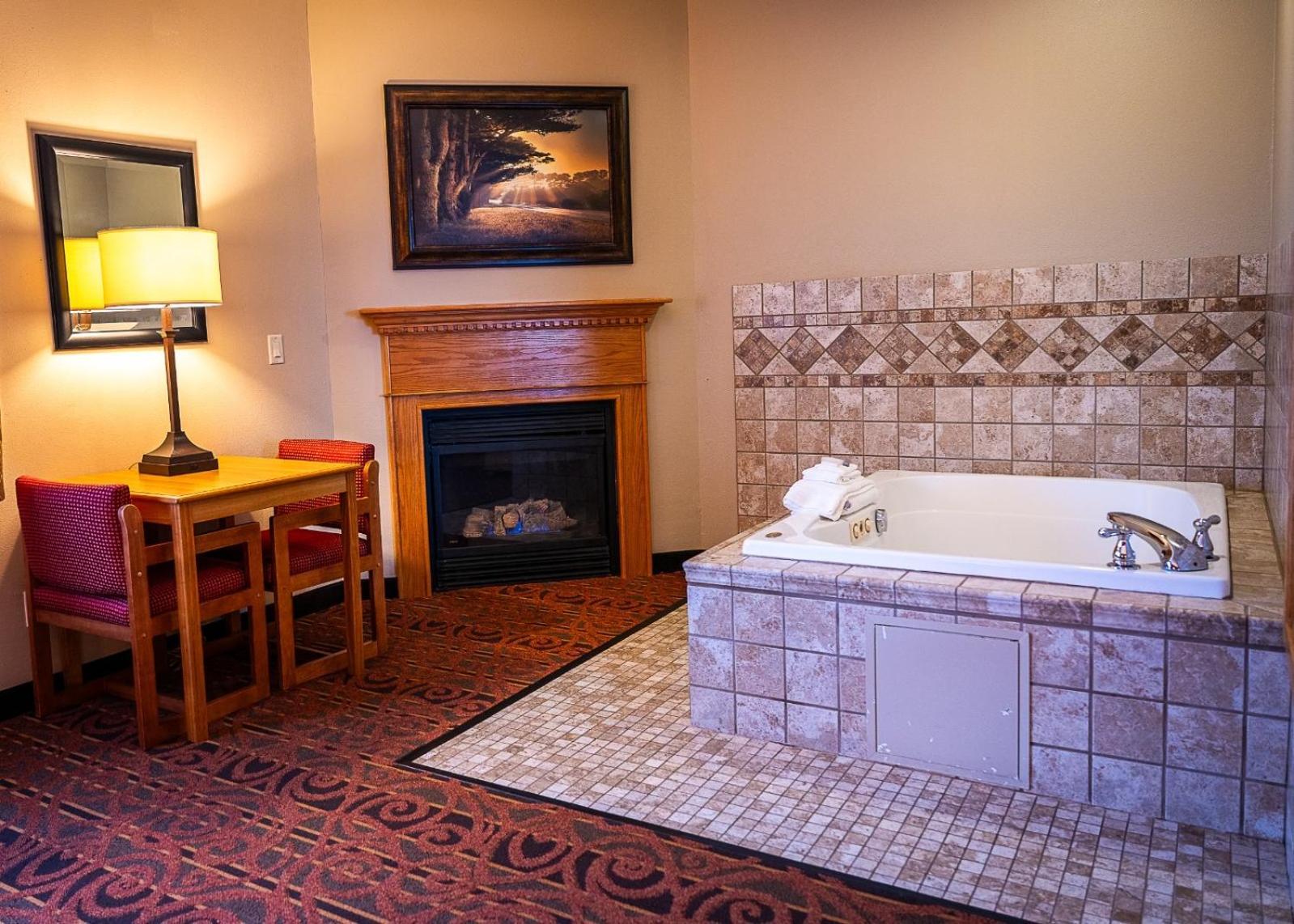 Savanna Inn & Suites Bagian luar foto